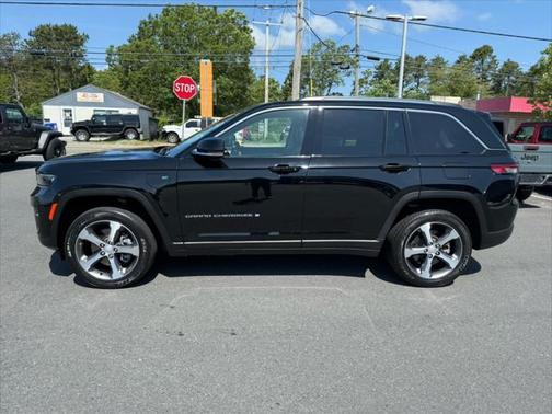 2023 Jeep Grand Cherokee 4xe Base