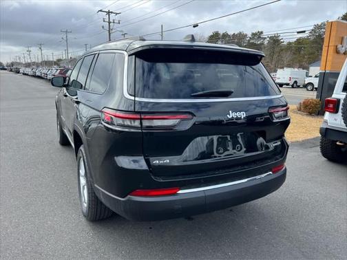 2025 Jeep Grand Cherokee L Laredo