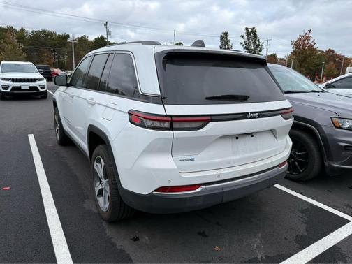 2023 Jeep Grand Cherokee 4xe Base