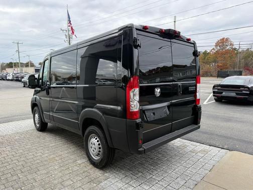 2026 RAM ProMaster 1500 Low Roof
