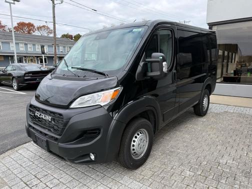 2026 RAM ProMaster 1500 Low Roof
