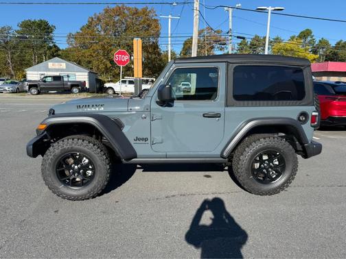 2025 Jeep Wrangler Willys