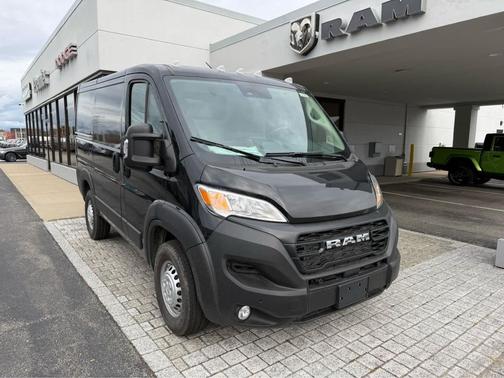 2026 RAM ProMaster 1500 Low Roof