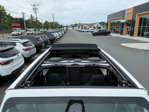 Bright White Clearcoat 2023 Jeep Wrangler 4xe Base