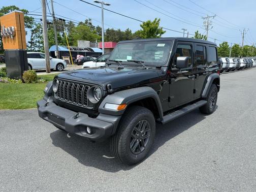 Black Clearcoat 2026 Jeep Wrangler Sport S