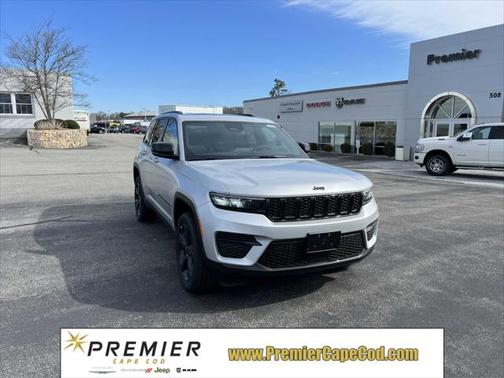 2024 Jeep Grand Cherokee Altitude