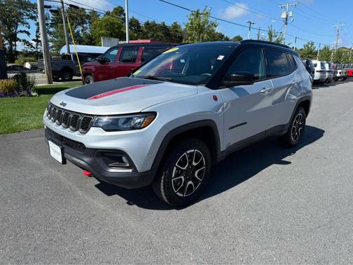 2024 Jeep Compass Trailhawk