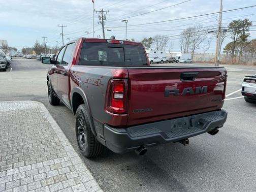 Delmonico Red Pearlcoat 2025 RAM 1500 Rebel