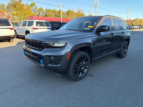 2024 Jeep Grand Cherokee 4xe Anniversary Edition