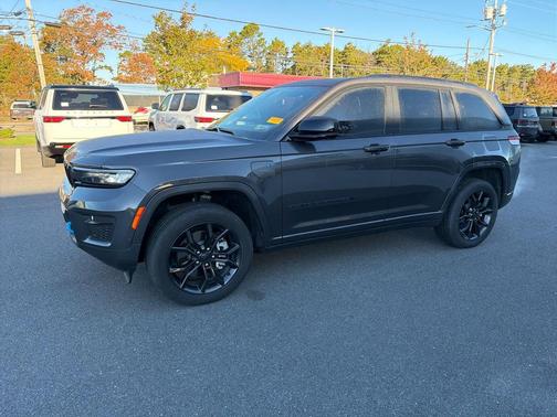 2024 Jeep Grand Cherokee 4xe Anniversary Edition
