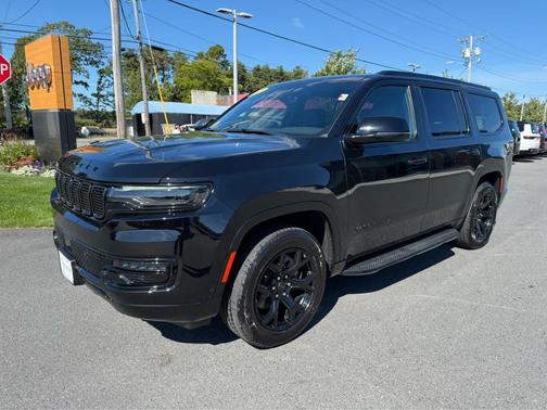 2025 Jeep Wagoneer Series II Carbide