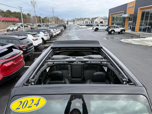 2024 Jeep Wrangler 4xe Rubicon X