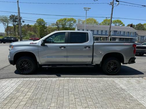 Sterling Gray Metallic 2024 Chevrolet Silverado 1500 LT Trail Boss