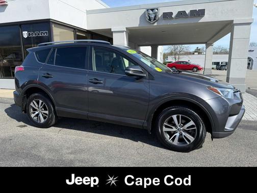 Magnetic Gray Metallic 2018 Toyota RAV4 XLE