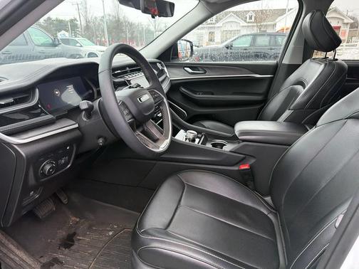 2023 Jeep Grand Cherokee 4xe 30th Anniversary