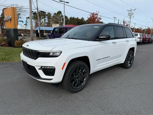 2025 Jeep Grand Cherokee Summit