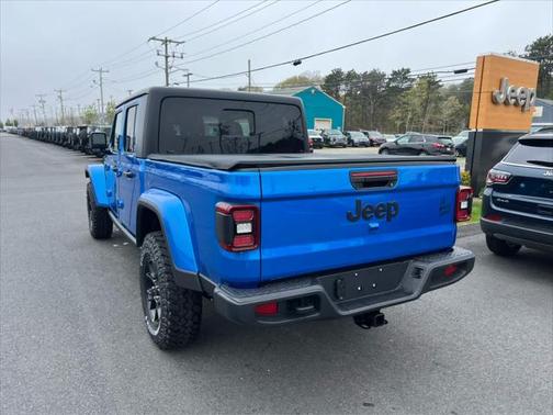 2025 Jeep Gladiator Willys 4x4