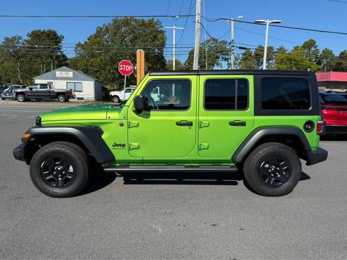 2025 Jeep Wrangler Sport