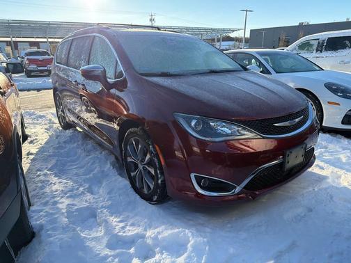 2018 Chrysler Pacifica Limited