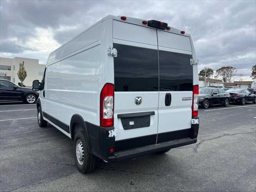 2025 RAM ProMaster 2500 Tradesman
