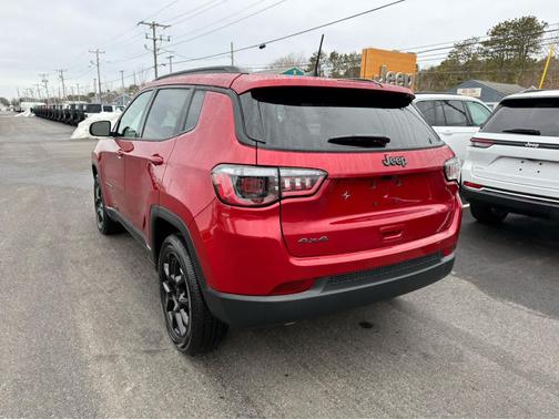 2026 Jeep Compass Latitude