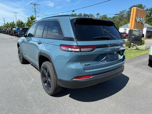 Steel Blue 2026 Jeep Grand Cherokee Limited