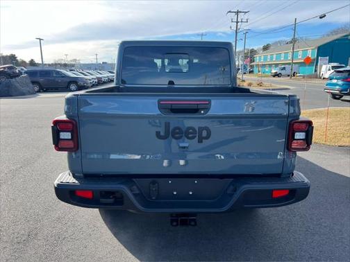 2025 Jeep Gladiator Sport S