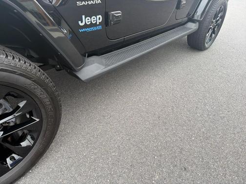 2022 Jeep Wrangler Unlimited 4xe Sahara