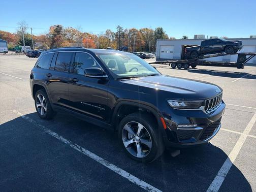 2023 Jeep Grand Cherokee 4xe Base