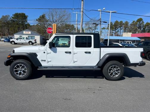 2025 Jeep Gladiator Sport S