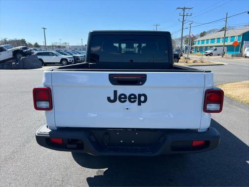 2025 Jeep Gladiator Sport S