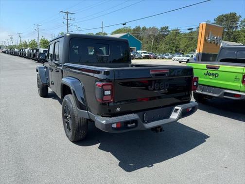 2021 Jeep Gladiator Sport S