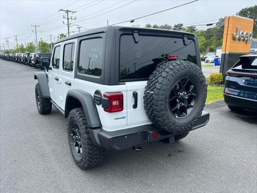 2025 Jeep Wrangler 4xe Willys