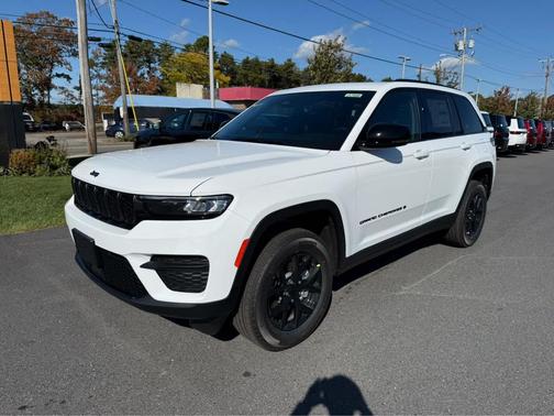 2025 Jeep Grand Cherokee Altitude