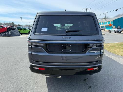 Baltic Gray Metallic Clearcoat 2026 Jeep Grand Wagoneer L Limited Reserve