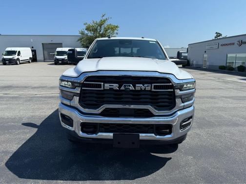 2025 RAM 2500 Big Horn 4x4 Crew Cab 64 Box