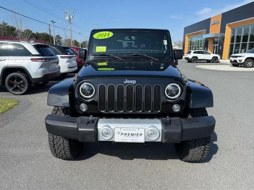 2014 Jeep Wrangler Sahara