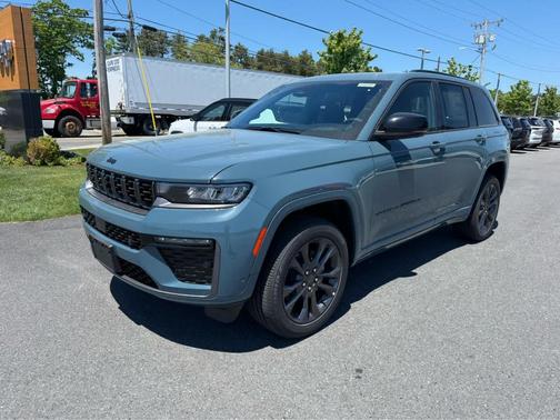 Steel Blue 2026 Jeep Grand Cherokee Limited