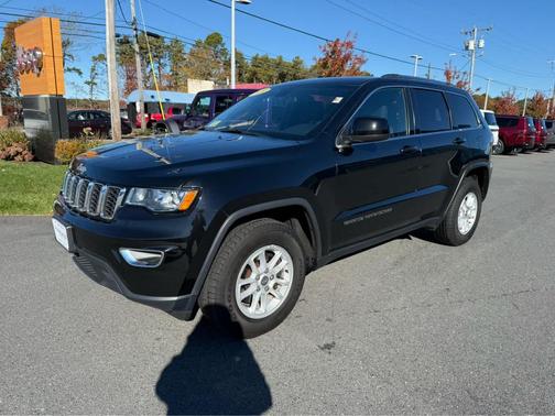 2020 Jeep Grand Cherokee Laredo