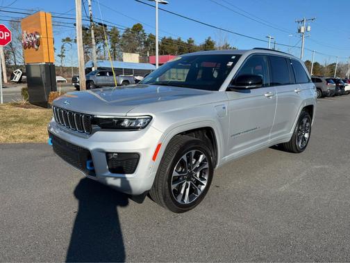 2024 Jeep Grand Cherokee 4xe Overland
