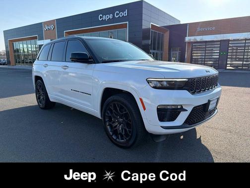 2025 Jeep Grand Cherokee Summit