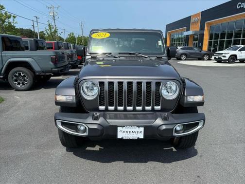 2021 Jeep Gladiator Overland