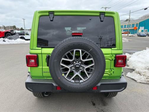 Mojito Clearcoat 2026 Jeep Wrangler Sahara