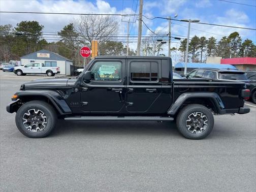 2025 Jeep Gladiator Sport S