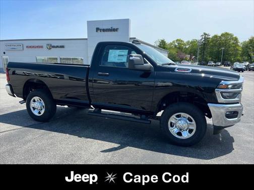 2025 RAM 2500 Tradesman 4x4 Reg Cab 8 Box