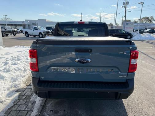 2022 Ford Maverick XL AWD SuperCrew