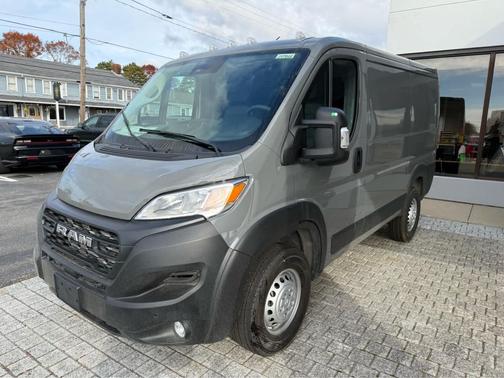 2026 RAM ProMaster 1500 Low Roof