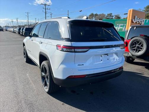 2025 Jeep Grand Cherokee Altitude