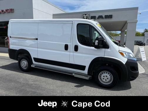 Bright White Clearcoat 2025 RAM ProMaster 2500 Tradesman