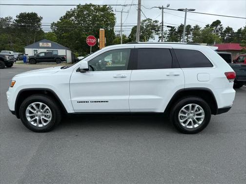 2021 Jeep Grand Cherokee Laredo